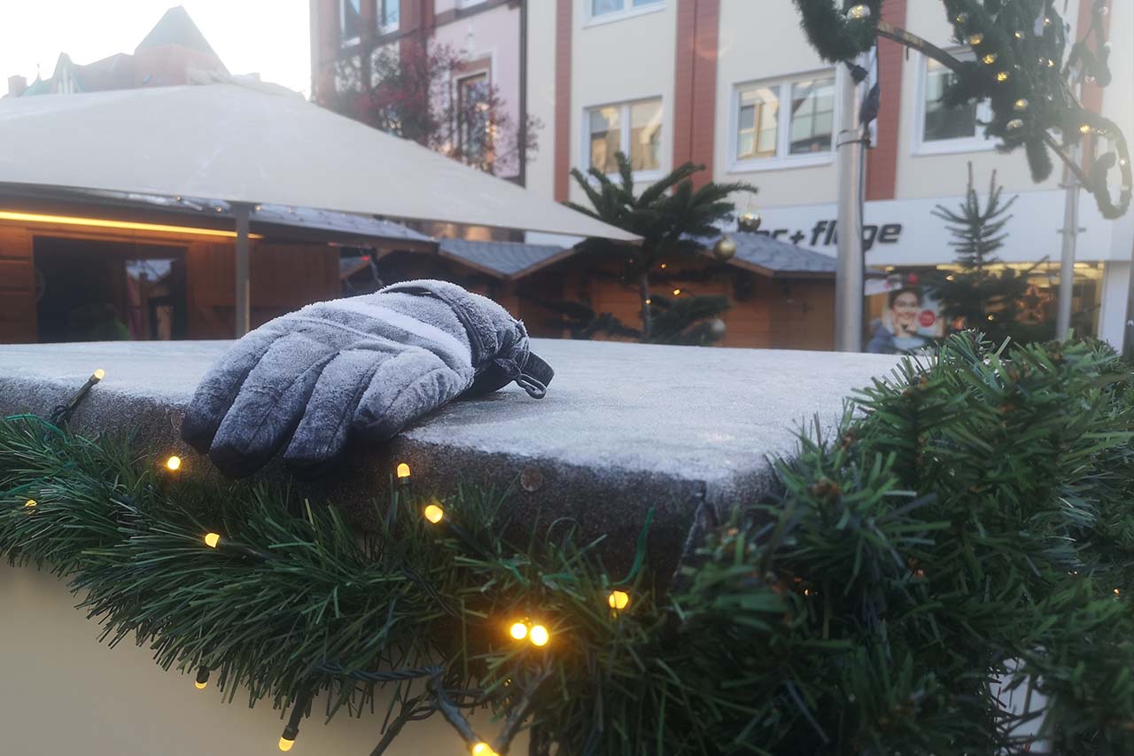Der einsame Handschuh