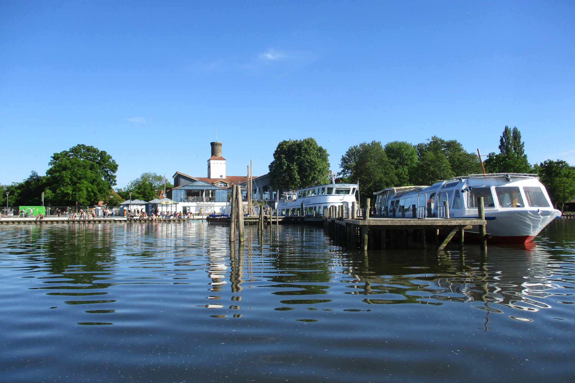 Bootsanleger Steinhude Strandterrassen